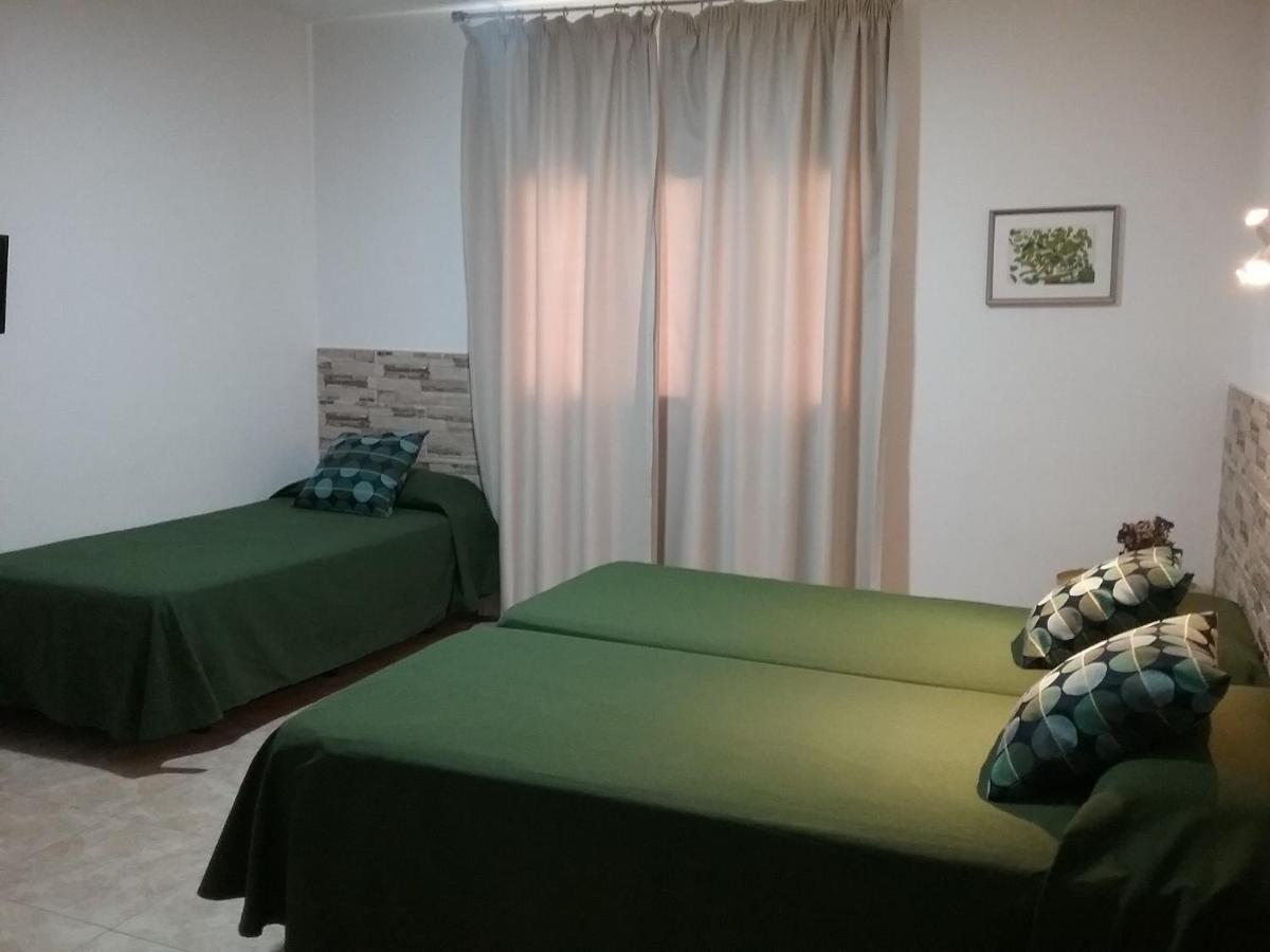 Hostal Residencia Cardona Arrecife  Exterior photo